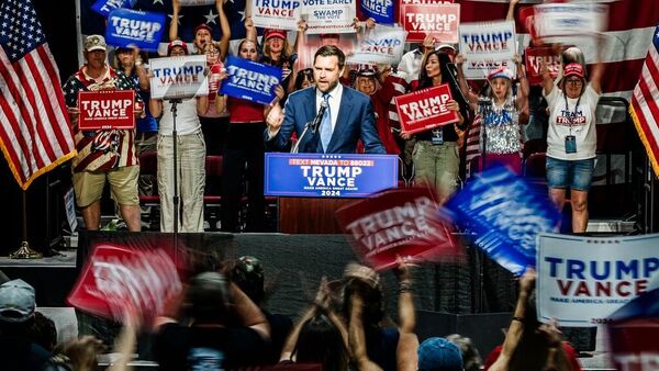 Republican vice presidential nominee JD Vance holds a campaign rally in Reno, Nev. (WSJ)